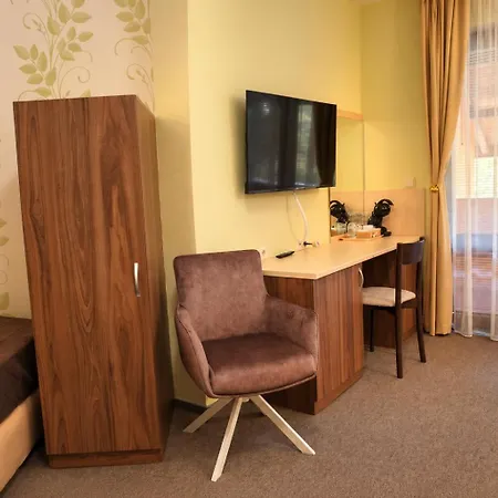 Hotel за настаняване Everdreams Ribarica