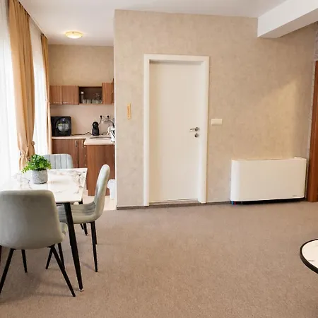 за настаняване Everdreams Hotel